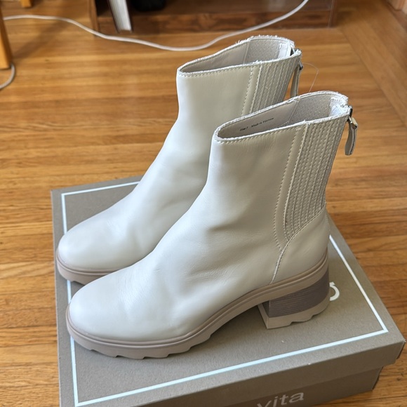 NWT Dolce Vita Martey boot - Picture 6 of 9